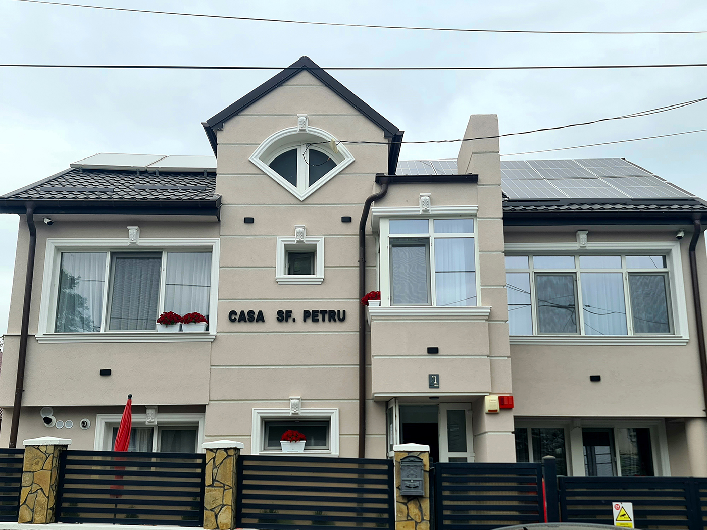 Azil batrani Sulita - Camin batrani Sulita - Centru ingrijire persoane varstnice Sulita